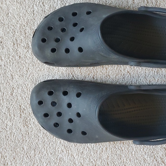 Crocs - Picture 4 of 7